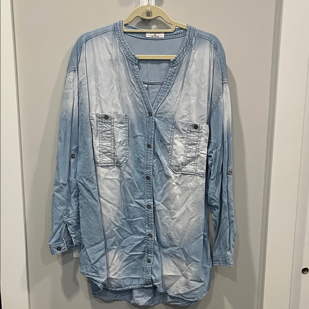 Zenana Outfitters Light Blue Button Down Shirt